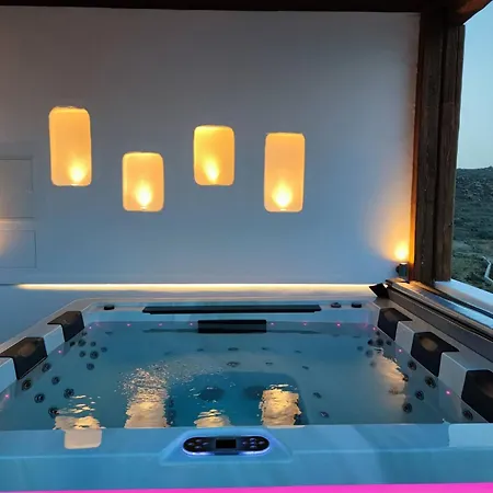 Amallini Mykonos, Aris Sky Suite, Superior Plintri